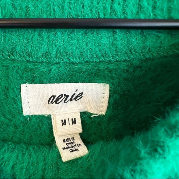 Aerie Fluffy Crew Sweater Alpine Green Medium - Picture 6 of 11